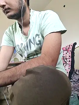 Snapshot of Jonrobinso chatting on 02.15.25 Jonrobinso online show from 02.15.25