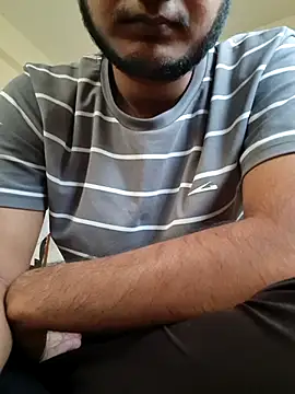 Snapshot of Jonrobinso chatting on 02.28.25 Jonrobinso online show from 02.28.25