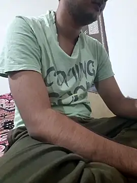 Snapshot of Jonrobinso chatting on 03.04.25 Jonrobinso online show from 03.04.25