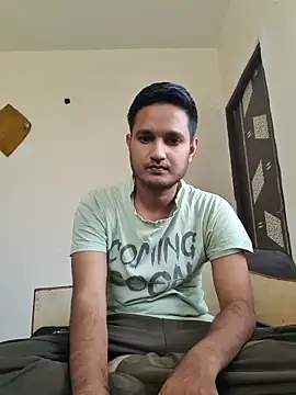 Snapshot of Jonrobinso chatting on 03.10.25 Jonrobinso online show from 03.10.25