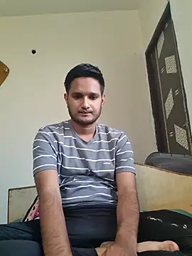 Snapshot of Jonrobinso chatting on 03.13.25 Jonrobinso online show from 03.13.25