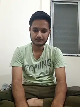 Snapshot of Jonrobinso chatting on 03.18.25 Jonrobinso online show from 03.18.25