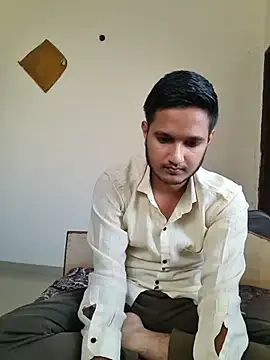 Snapshot of Jonrobinso chatting on 03.20.25 Jonrobinso online show from 03.20.25