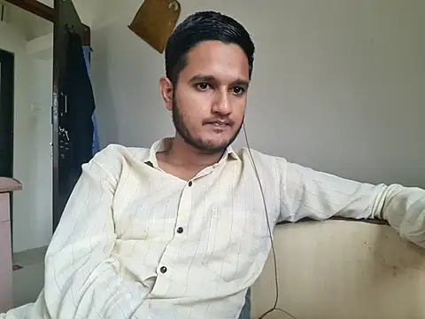 Snapshot of Jonrobinso chatting on 09.20.25 Jonrobinso online show from 09.20.25