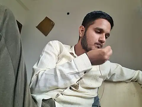 Snapshot of Jonrobinso chatting on 09.22.25 Jonrobinso online show from 09.22.25