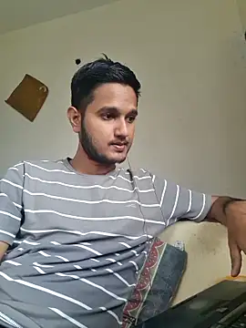 Snapshot of Jonrobinso chatting on 09.23.25 Jonrobinso online show from 09.23.25