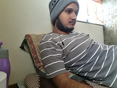 Snapshot of Jonrobinso chatting on 09.28.25 Jonrobinso online show from 09.28.25