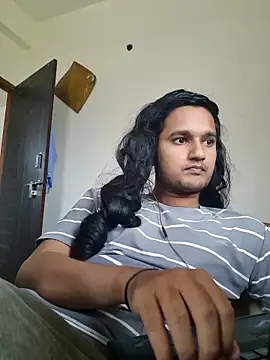 Snapshot of Jonrobinso chatting on 10.12.25 Jonrobinso online show from 10.12.25