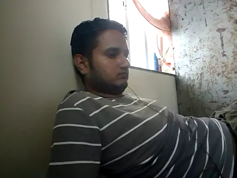 Snapshot of Jonrobinso chatting on 10.16.25 Jonrobinso online show from 10.16.25