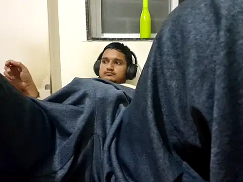 Jonrobinso online show from 12.02.25