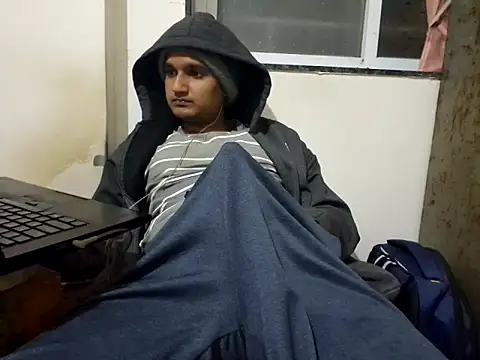 Jonrobinso online show from 12.19.25