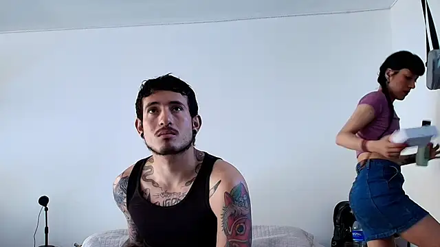 anika lowen02 online show from 01.21.25