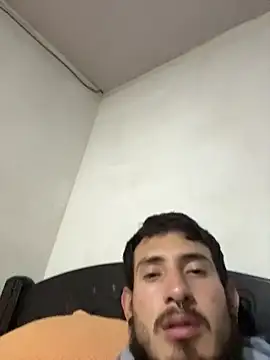 anika lowen02 online show from 11.20.25