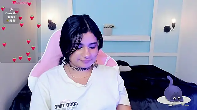 BonnieTaylor0 online show from 01.14.25