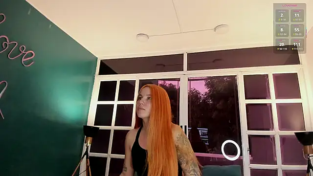 MelaniieRoux online show from 11.06.25