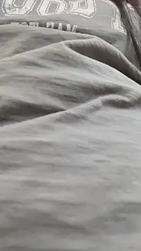 Snapshot of sanaya_baby chatting on 11.12.25 sanaya baby online show from 11.12.25