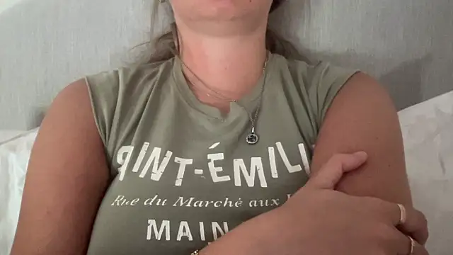 KaraLeee online show from 03.03.25