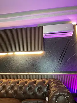 AaronCruz  online show from 03.07.26