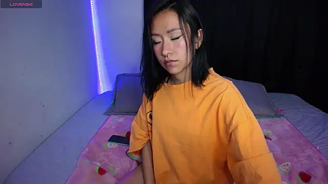 Snapshot of Anne_Nicholson chatting on 01.18.25 Anne Nicholson online show from 01.18.25