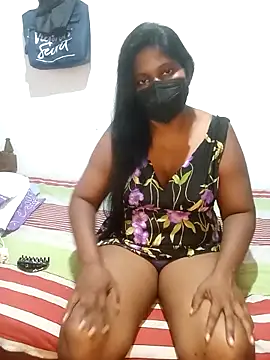 Aroma Sl online show from 10.18.25