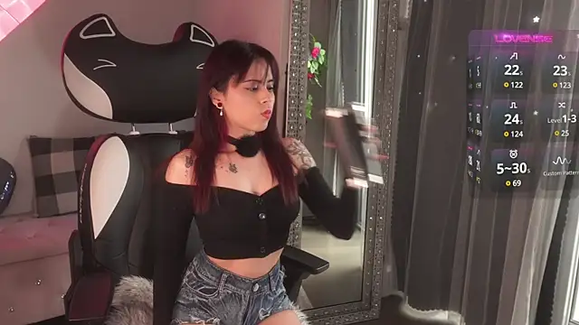 Mysticxkitty online show from 02.03.25