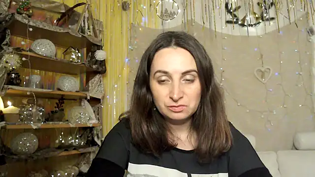 AskMeStandUp online show from 02.10.26