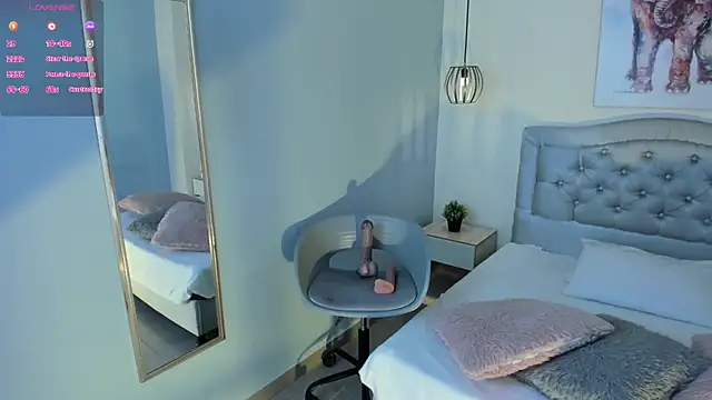 escarleth   online show from 06.30.26