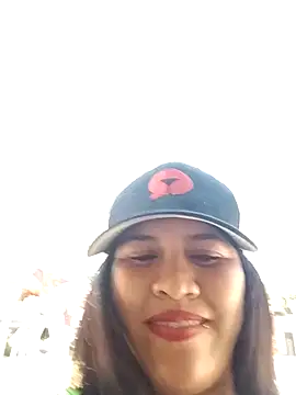 Snapshot of Miia_grand chatting on 01.22.25 Miia grand online show from 01.22.25