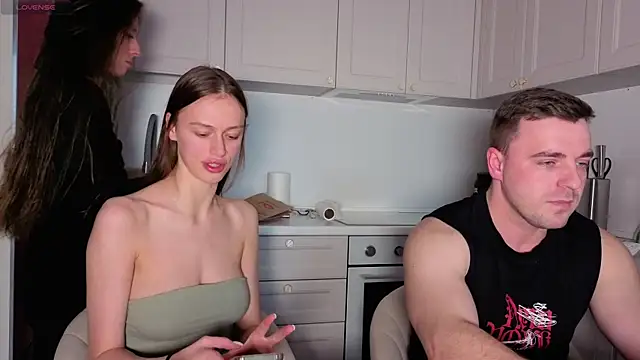 fcjuicy pussy online show from 10.13.25