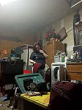 lilbishmiss online show from 10.22.25