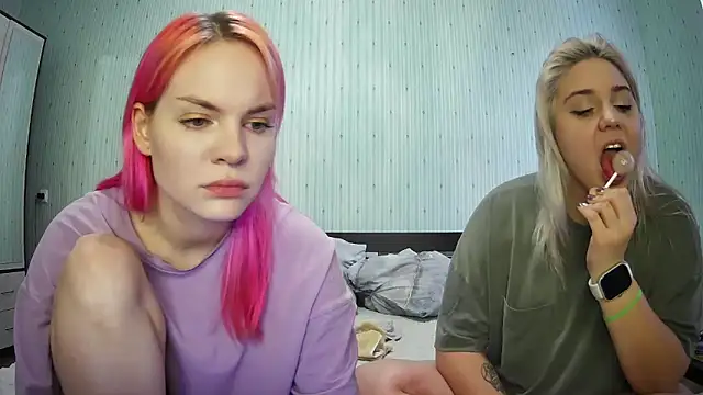 ChrisGirls online show from 01.09.25