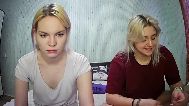 ChrisGirls online show from 01.24.25