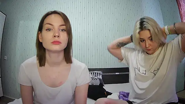 ChrisGirls online show from 02.02.25