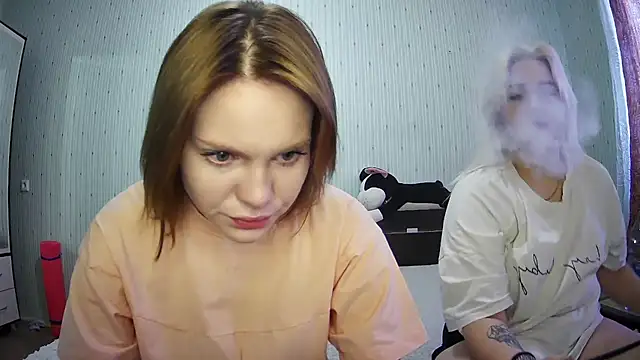 ChrisGirls online show from 02.24.25
