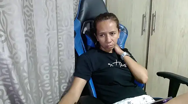 Erotic latina online show from 01.20.25