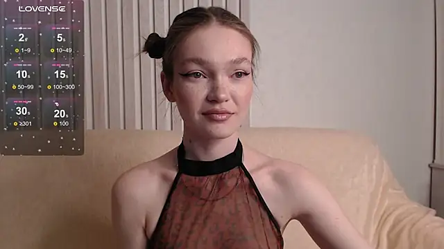 Snapshot of stellapayne1 chatting on 12.13.25 stellapayne1 online show from 12.13.25