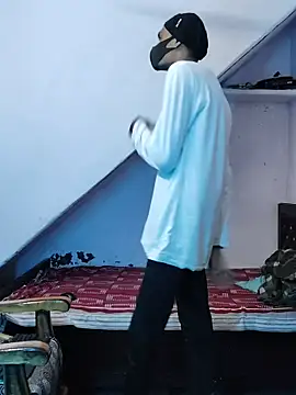 Snapshot of Habibi_big_b chatting on 10.15.25 Habibi big b online show from 10.15.25