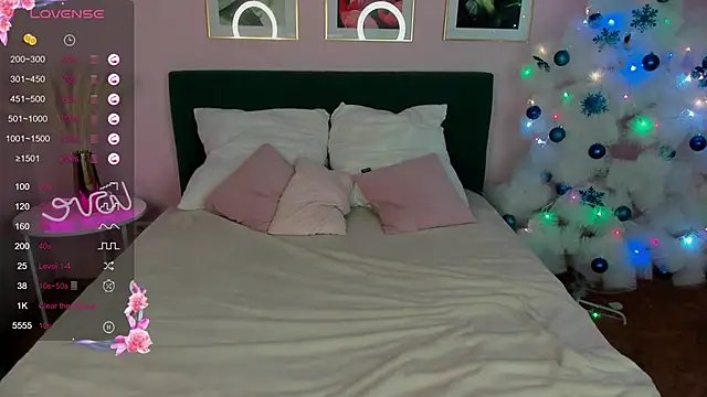 TiffanyWills online show from 12.30.24