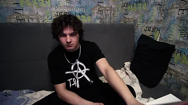 sweet lucifer666 online show from 04.13.26