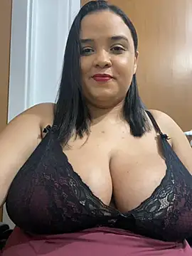 MsSapphireRJ online show from 01.20.25