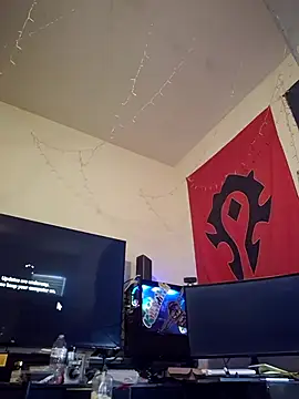 lit702 online show from 10.28.25