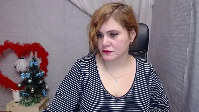 DaniellaKiss online show from 01.04.25