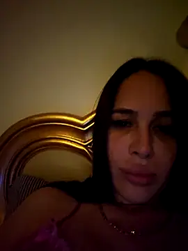 Liilii22 online show from 12.06.24