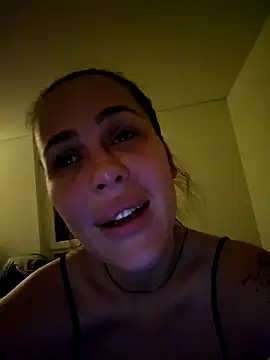 Liilii22 online show from 01.23.25