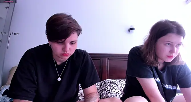 Snapshot of jessica_tenderly chatting on 02.25.25 jessica tenderly online show from 02.25.25