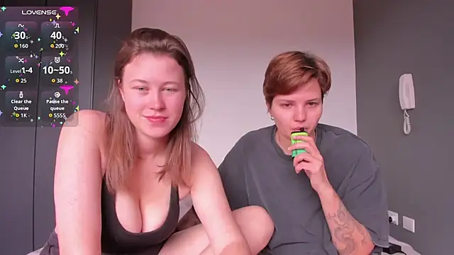 Snapshot of jessica_tenderly chatting on 09.13.25 jessica tenderly online show from 09.13.25