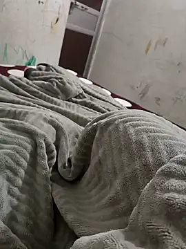 Snapshot of Gururonny07 chatting on 12.07.24 Gururonny07 online show from 12.07.24