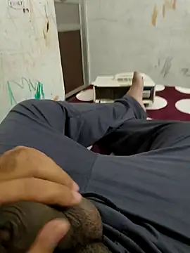 Snapshot of Gururonny07 chatting on 01.05.25 Gururonny07 online show from 01.05.25