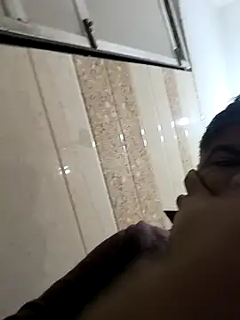 Snapshot of Gururonny07 chatting on 02.08.25 Gururonny07 online show from 02.08.25