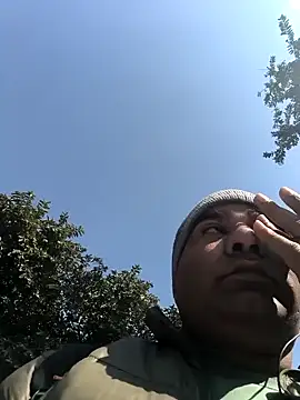 Snapshot of Gururonny07 chatting on 02.08.25 Gururonny07 online show from 02.08.25